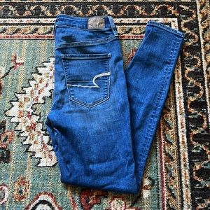 American Eagle Outfitters Super Hi-Rise Jegging